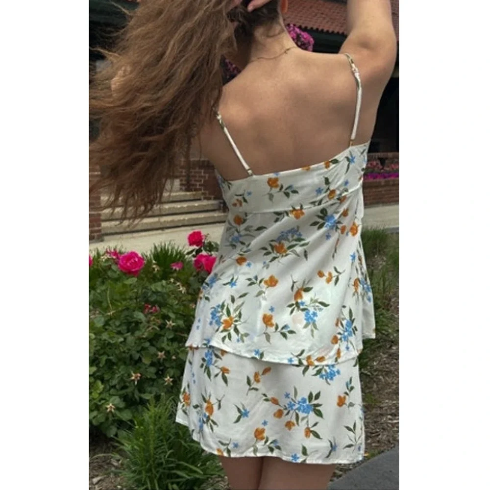 Le Lis Floral Two Piece Set Open Front Tank Top XS Mini Skirt S White Multicolor